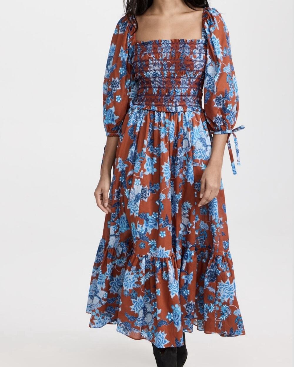 Cara Cara Jazzy Smocked Midi Dress in Nippon Terracotta Size M